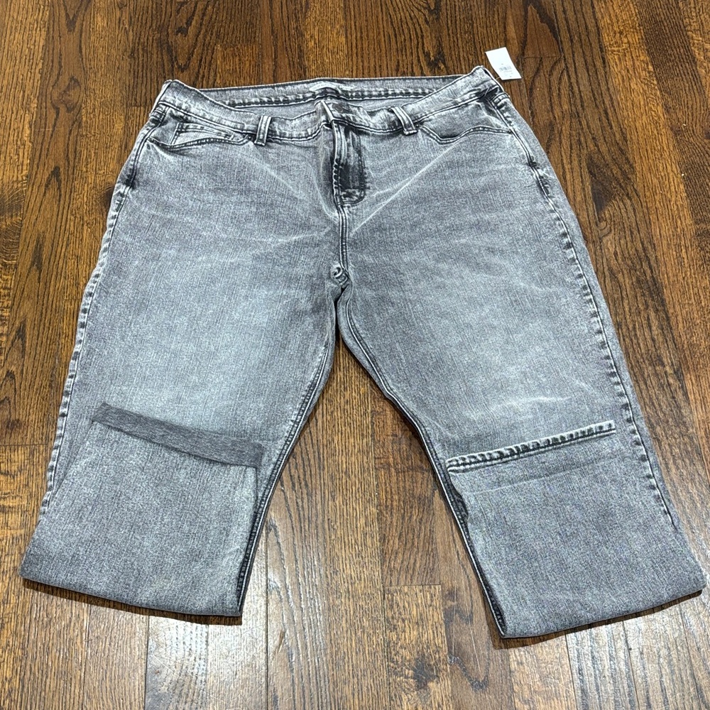 Old navy black washed boyfriend mid rise Jeans size 14